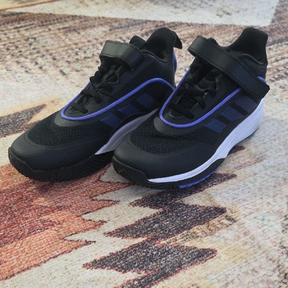 Adidas Kids Black and Purple Athletic Shoes - Picture 5 of 9